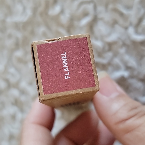 Makeup bundle - Picture 3 of 7